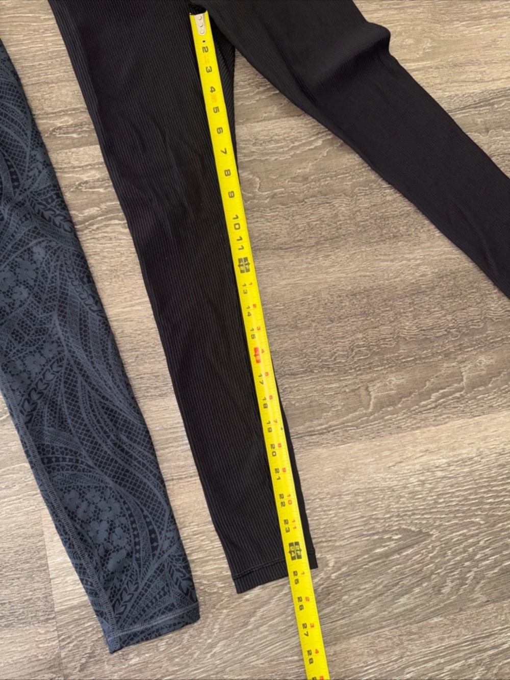 Athleta BUNDLE (2) Patterned & Ribbed Leggings Size XS Grey Black Gym Active - Picture 8 of 10